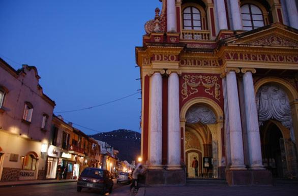 Plaza Hostel Sj 2 Salta Buitenkant foto