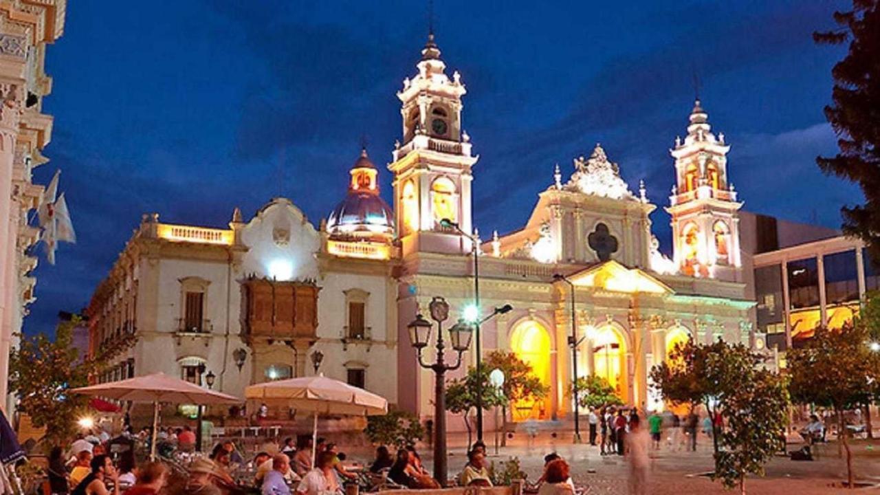 Plaza Hostel Sj 2 Salta Buitenkant foto